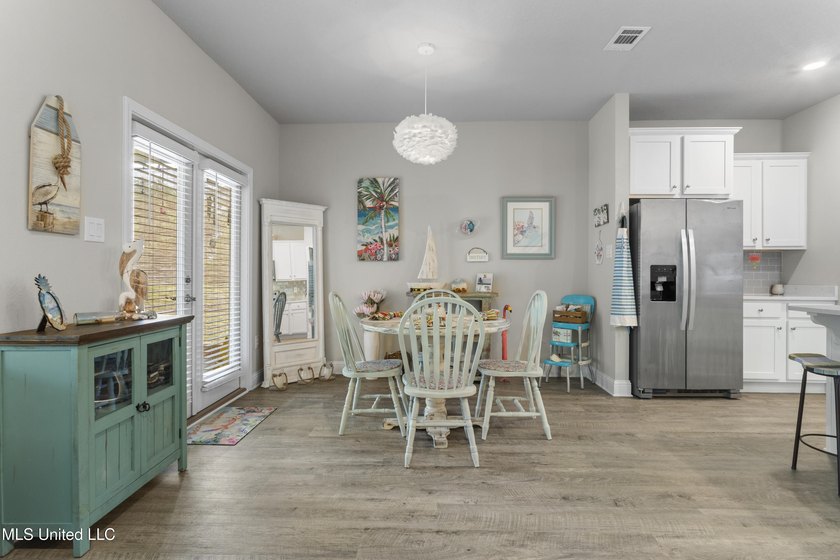 This move-in ready retreat is tucked away in a quiet Ocean - photo 20