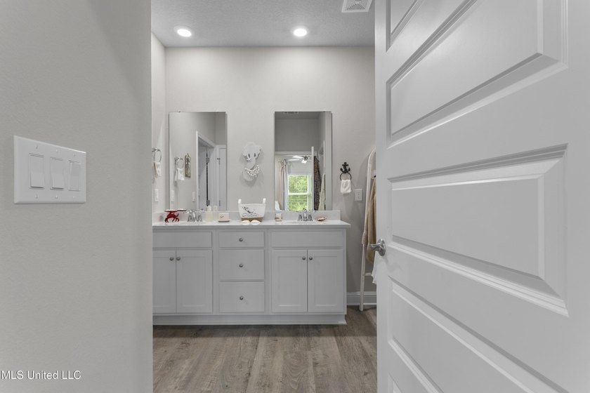 This move-in ready retreat is tucked away in a quiet Ocean - photo 23