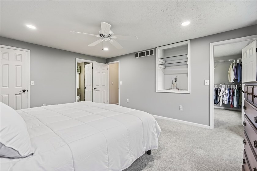 Don't miss this beautifully maintained 3-bdrm, 2.5-bath - photo 25