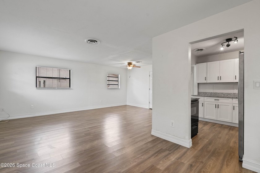 Move-in ready 2-bedroom, 1.5-bath home featuring a beautifully - photo 5