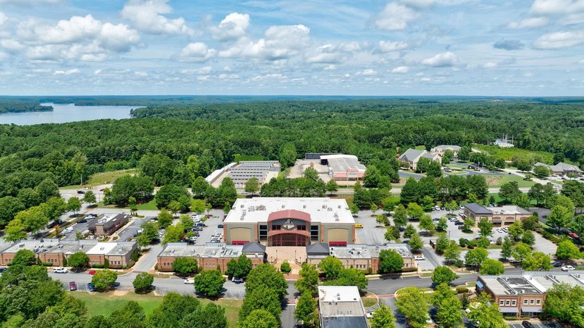 Unlock a Signature Opportunity in the Heart of Lake Oconee! - photo 6