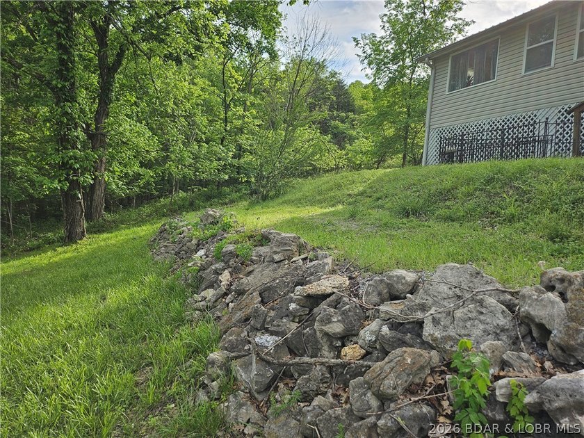 Motivated Seller!!! Turnkey move-in ready property is your start - photo 11
