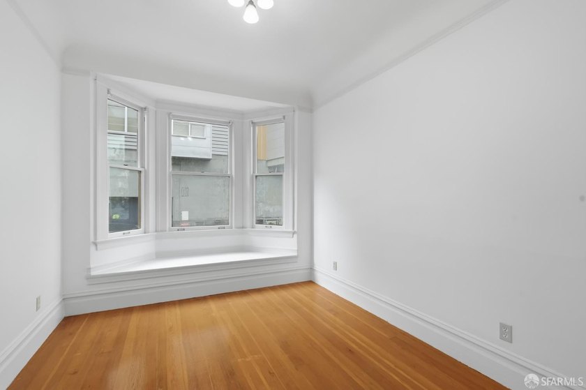Well-maintained 4-unit building on a quiet SOMA street with - photo 11