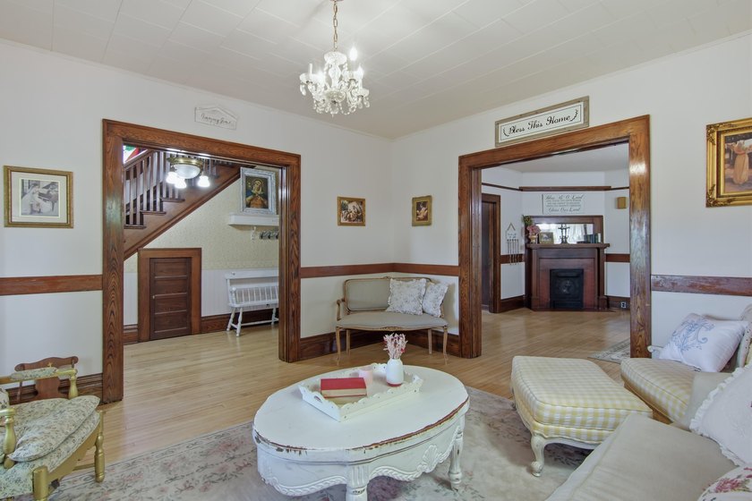 Step into timeless character and country charm with this - photo 3