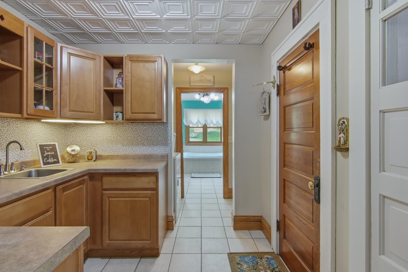 Step into timeless character and country charm with this - photo 7