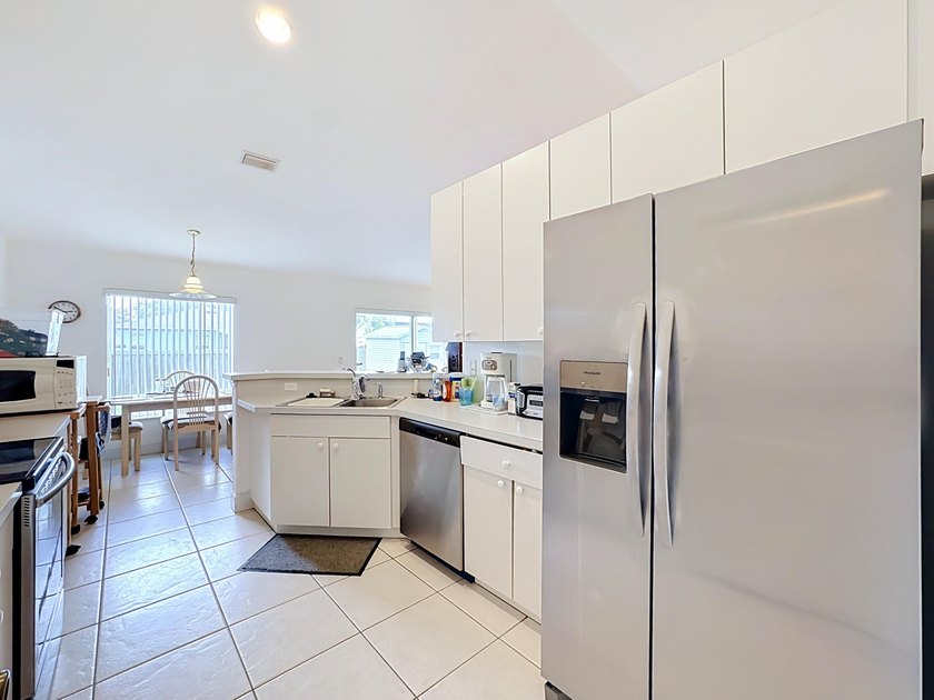 This well-maintained 3-bedroom, 2-bath CBS home, built in 2005 - photo 26