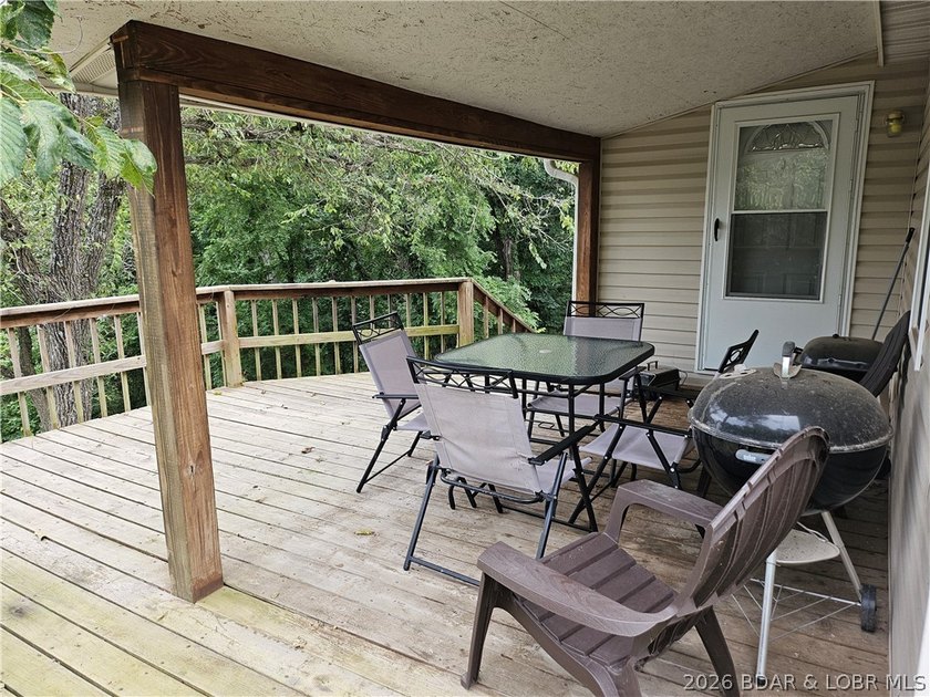 Motivated Seller!!! Turnkey move-in ready property is your start - photo 32