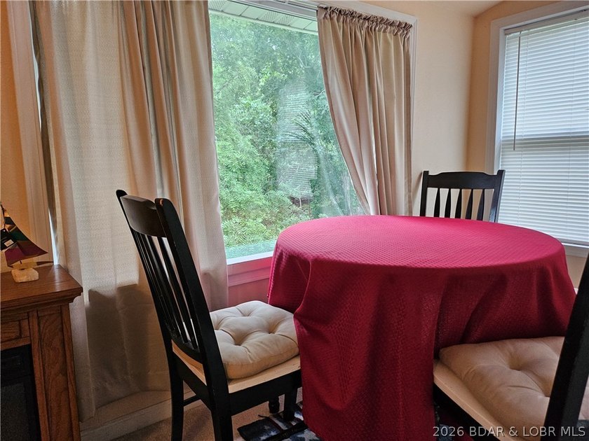 Motivated Seller!!! Turnkey move-in ready property is your start - photo 35