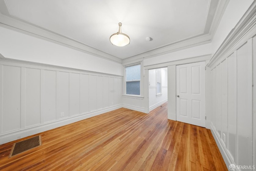 Well-maintained 4-unit building on a quiet SOMA street with - photo 36