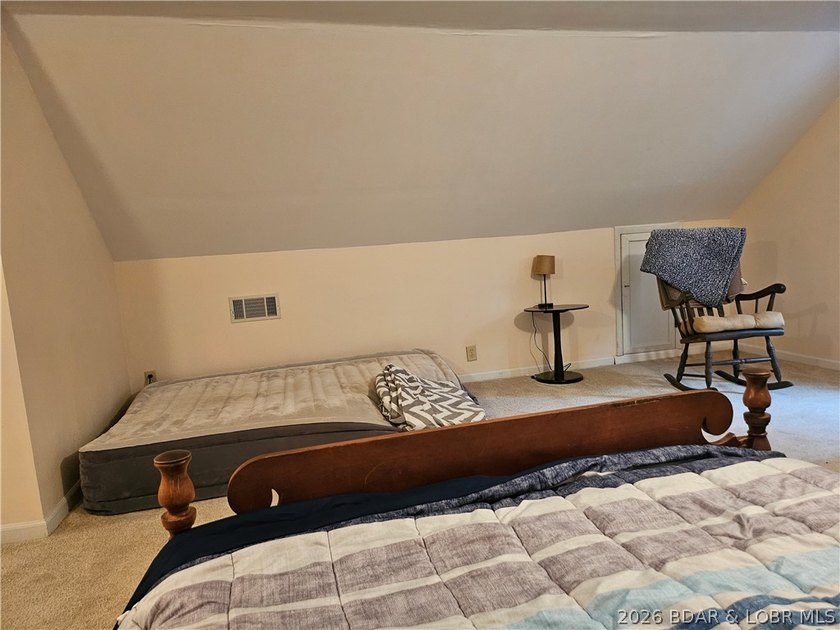 Motivated Seller!!! Turnkey move-in ready property is your start - photo 46