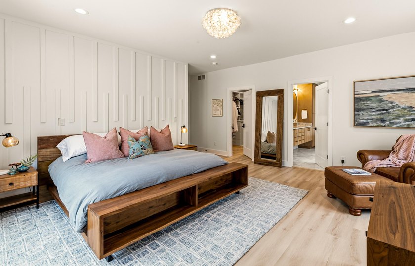 A remarkable opportunity to own a newly constructed contemporary - photo 8