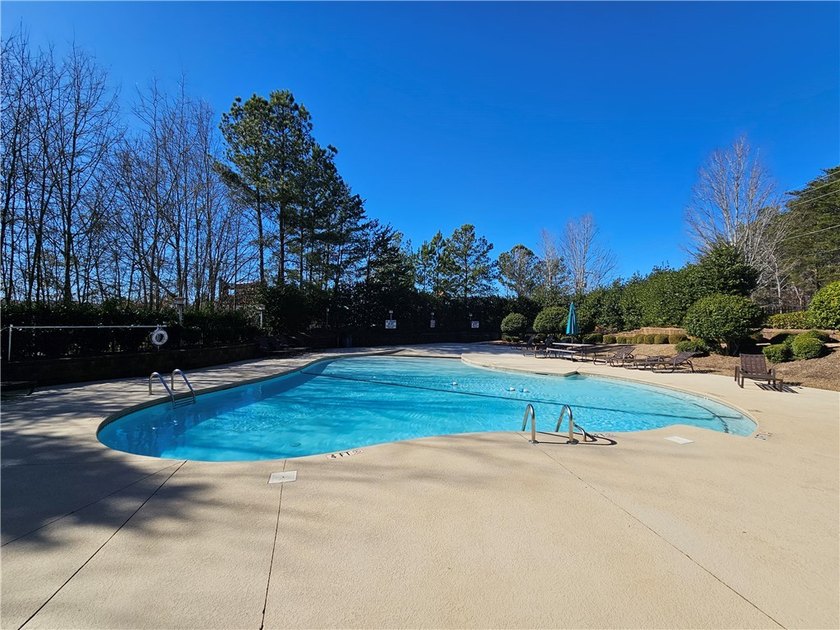 Welcome to Overlook on Lake Hartwell! This 3 bed, 3 bath - photo 16