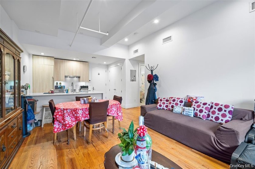 The Milk Factory Condominiums is a beautifully designed - photo 4