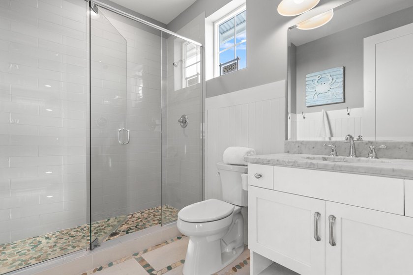 ''Southern Comfort'' is a 5-bedroom home with a carriage house - photo 35