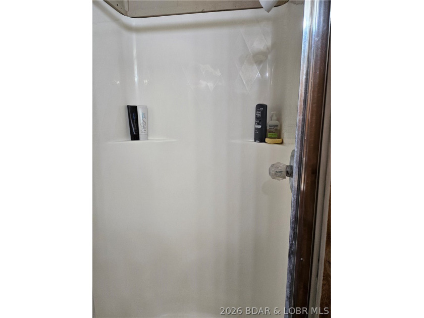 Lakefront living with private dock &amp; lake views! Enjoy the - photo 37