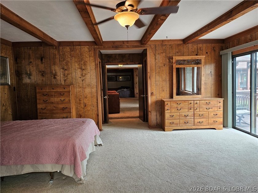 Lakefront living with private dock &amp; lake views! Enjoy the - photo 41