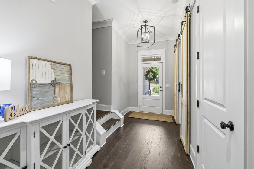 Charming cottage-style home in the sought-after Cuscowilla at - photo 8