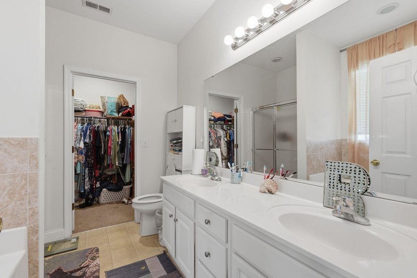 Welcome to Lawsons Landing, a highly desirable community where - photo 19