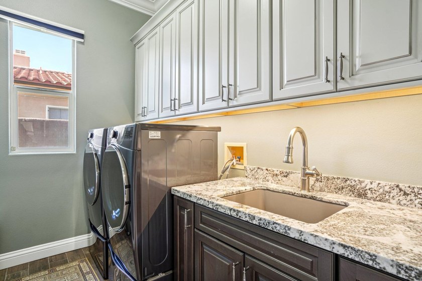 St. Augustine Community Stunner in Rancho Mirage! This luxurious - photo 50