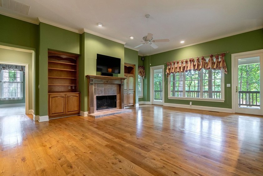 TIMELESS CHARM WITH GOLF COURSE VIEWS ALONG THE 1ST HOLE OF THE - photo 10
