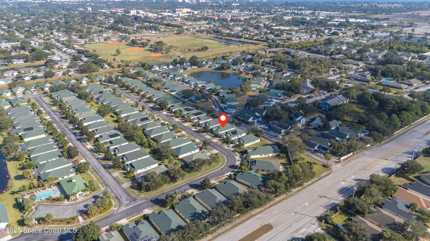 Desirable Pine Creek 55+ Community offers this spacious - photo 32