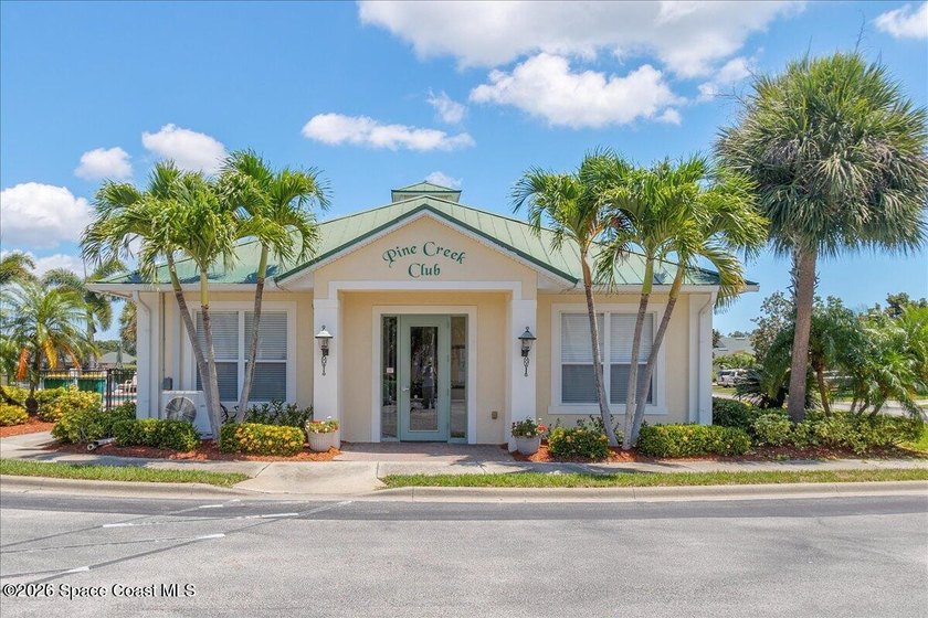 Desirable Pine Creek 55+ Community offers this spacious - photo 36