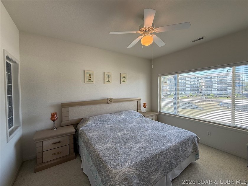 Don't miss out on this beautiful walk-in end unit at Monarch - photo 13