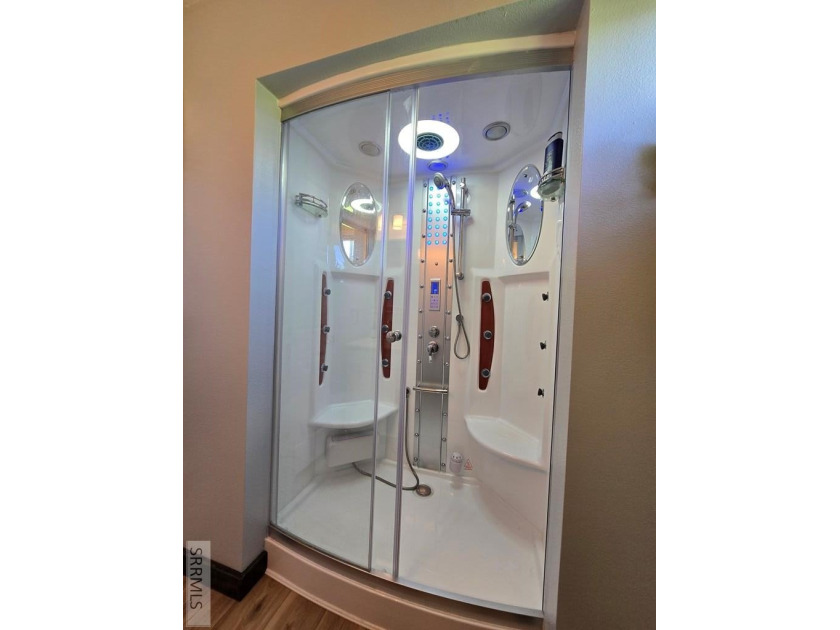 Dreaming of country living without sacrificing convenience? This - photo 19