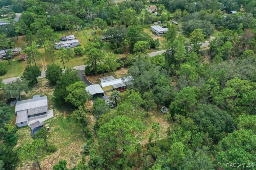 Welcome to this charming 2-bedroom, 1.5-bath single wide - photo 46