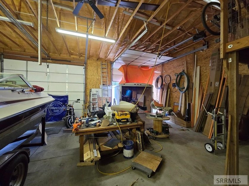 Dreaming of country living without sacrificing convenience? This - photo 50