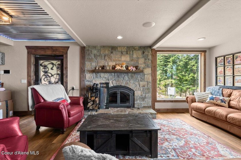 Own one of America's most iconic shipping container homes - photo 11