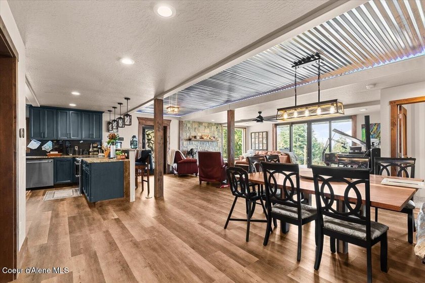 Own one of America's most iconic shipping container homes - photo 15