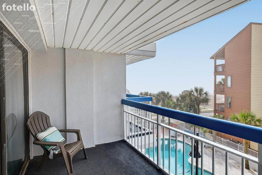 A must see unit is a fully furnished, turn-key 1-bedroom, 1.5 - photo 18