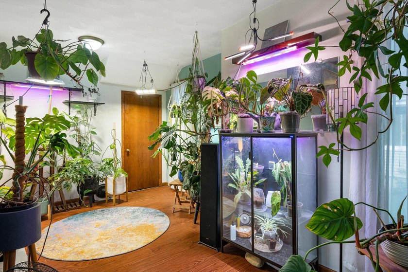 Looking for a nice house that you can make into your own? look - photo 7