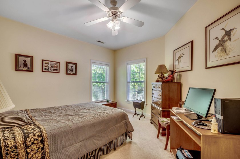 This custom built, full brick, 3 bed, 2.5 bath with bonus room - photo 29