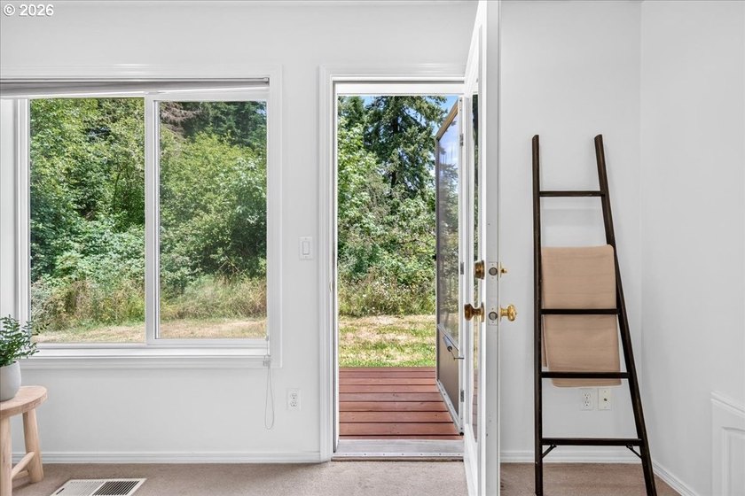 Escape to the peace and privacy of country living with this - photo 18