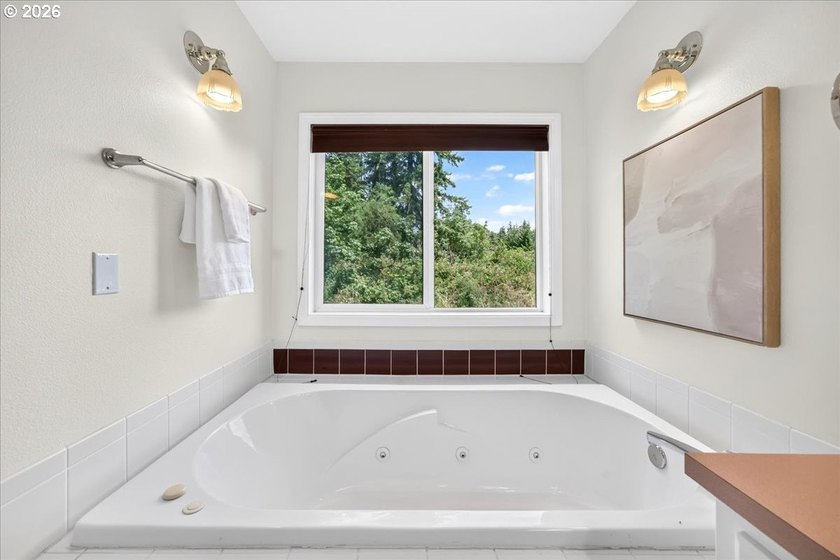 Escape to the peace and privacy of country living with this - photo 19