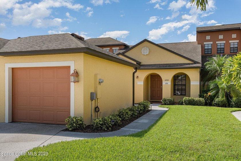Enjoy a carefree lifestyle in this charming 2-bedroom, 2-bath - photo 3