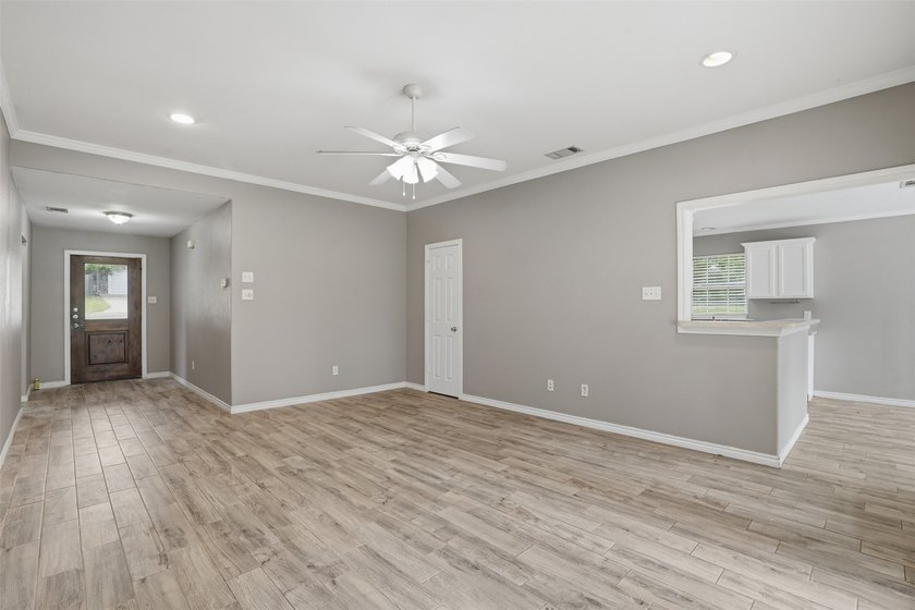 Enjoy peaceful living near beautiful Cedar Creek Lake in this - photo 5