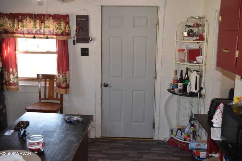 Very affordable housing! This ranch home located in Lock haven - photo 6