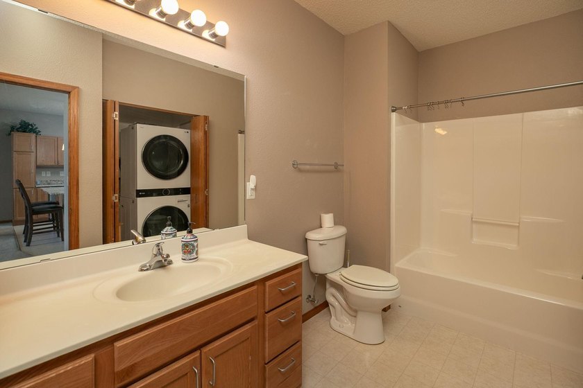 Don't miss this two-bedroom, two bath unit in River Bluff Co-op - photo 16