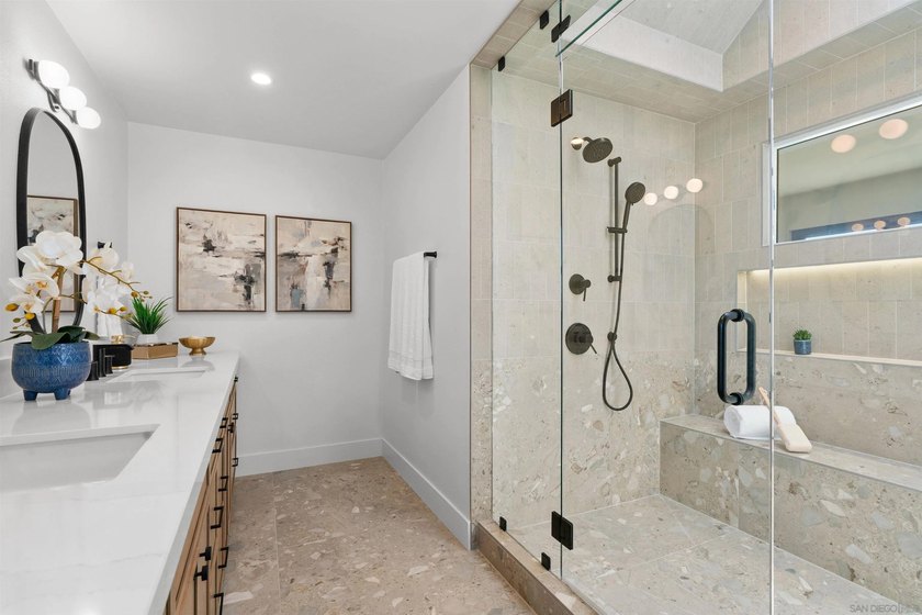 Commandingly perched in coveted Bay Park, this extraordinary - photo 22