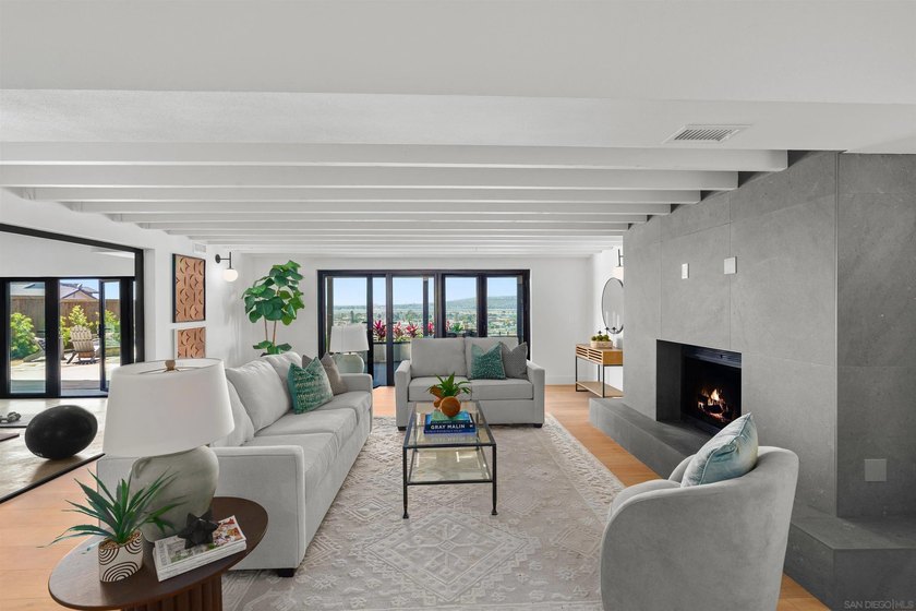 Commandingly perched in coveted Bay Park, this extraordinary - photo 32