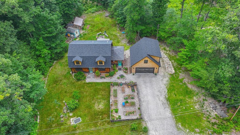 *Open House Sunday 7/12 11am-1pm* Welcome home to this - photo 5