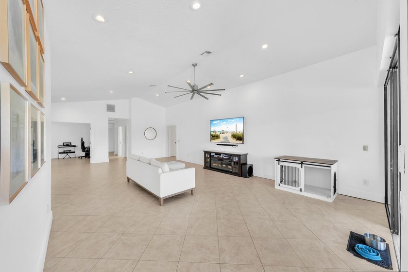 Welcome to 10255 Sunset Bend Drive, Boca Raton, FL 33428 -- - photo 16