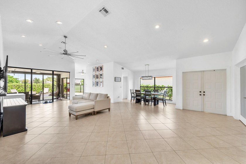Welcome to 10255 Sunset Bend Drive, Boca Raton, FL 33428 -- - photo 17
