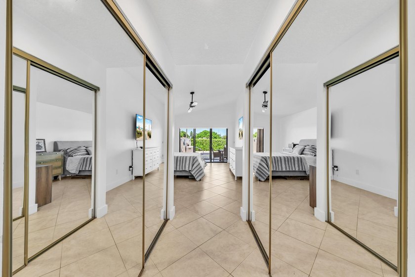 Welcome to 10255 Sunset Bend Drive, Boca Raton, FL 33428 -- - photo 23