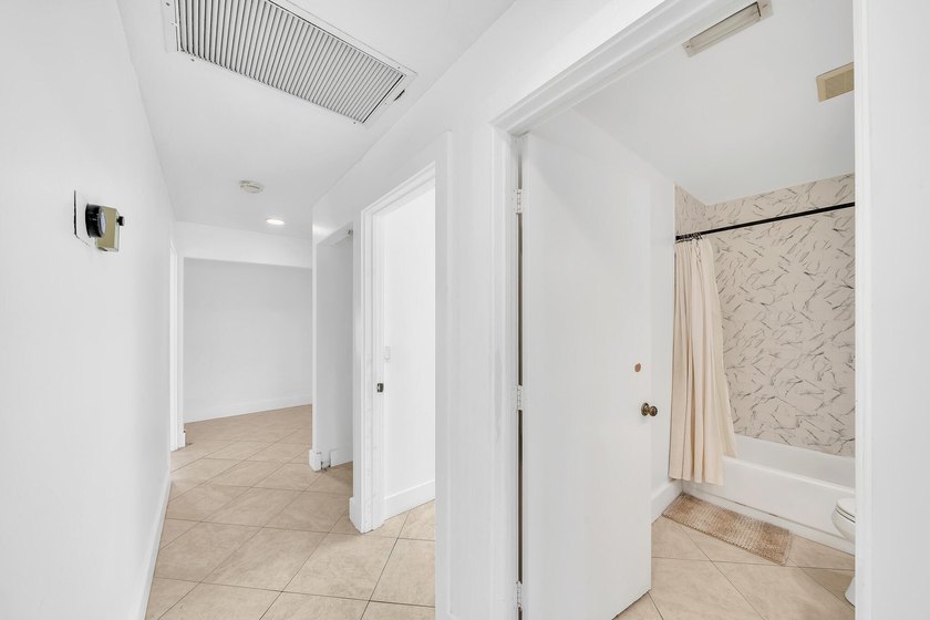 Welcome to 10255 Sunset Bend Drive, Boca Raton, FL 33428 -- - photo 40