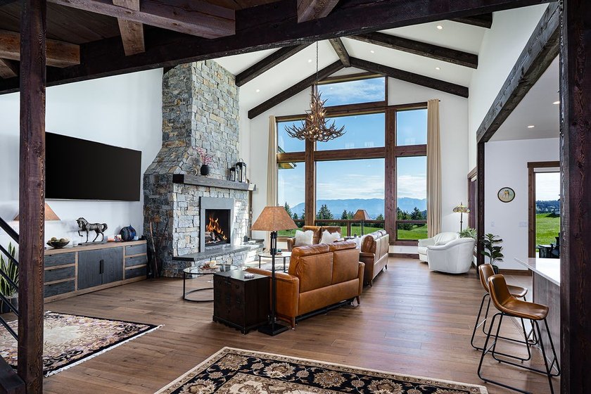 Built to perfection in 2024, this rare 6,000+ sq/ft mountain - photo 9