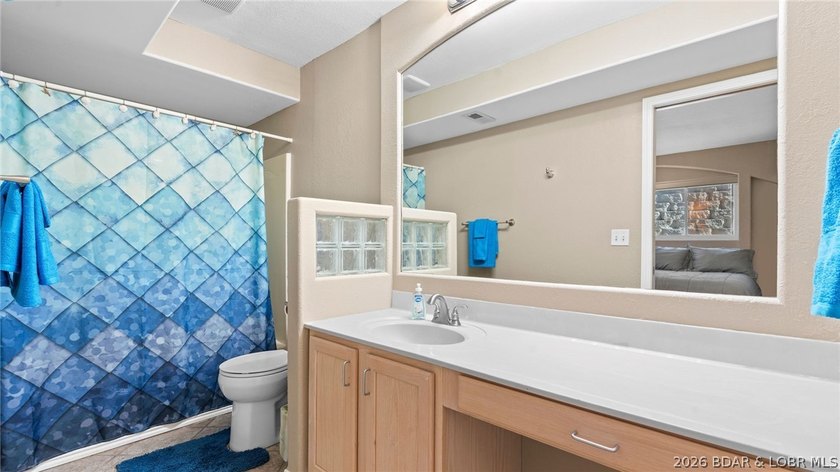 Welcome to your perfect lake escape at Compass Pointe in the - photo 34